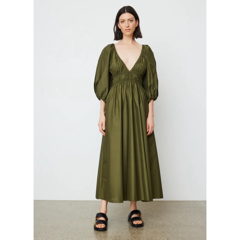Matteau Shirred Plunge Dress cypress green - Picture 2 of 11